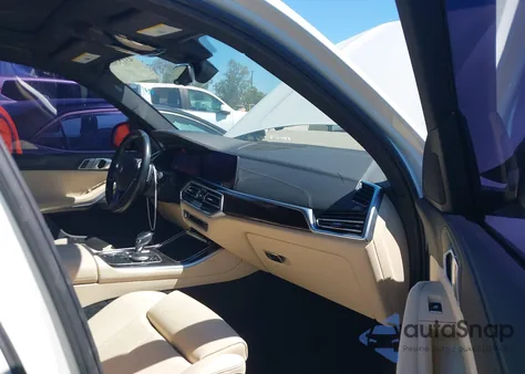 2020 BMW X5 Sdrive40I z USA, uszkodzony, nr VIN 5UXCR4C05L9B13501